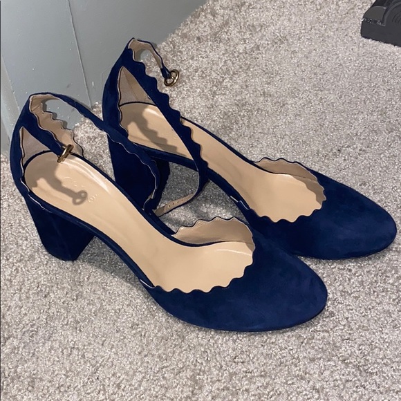 Chloe Lauren Scalloped Ankle Strap D’orsay Pump - Picture 5 of 5